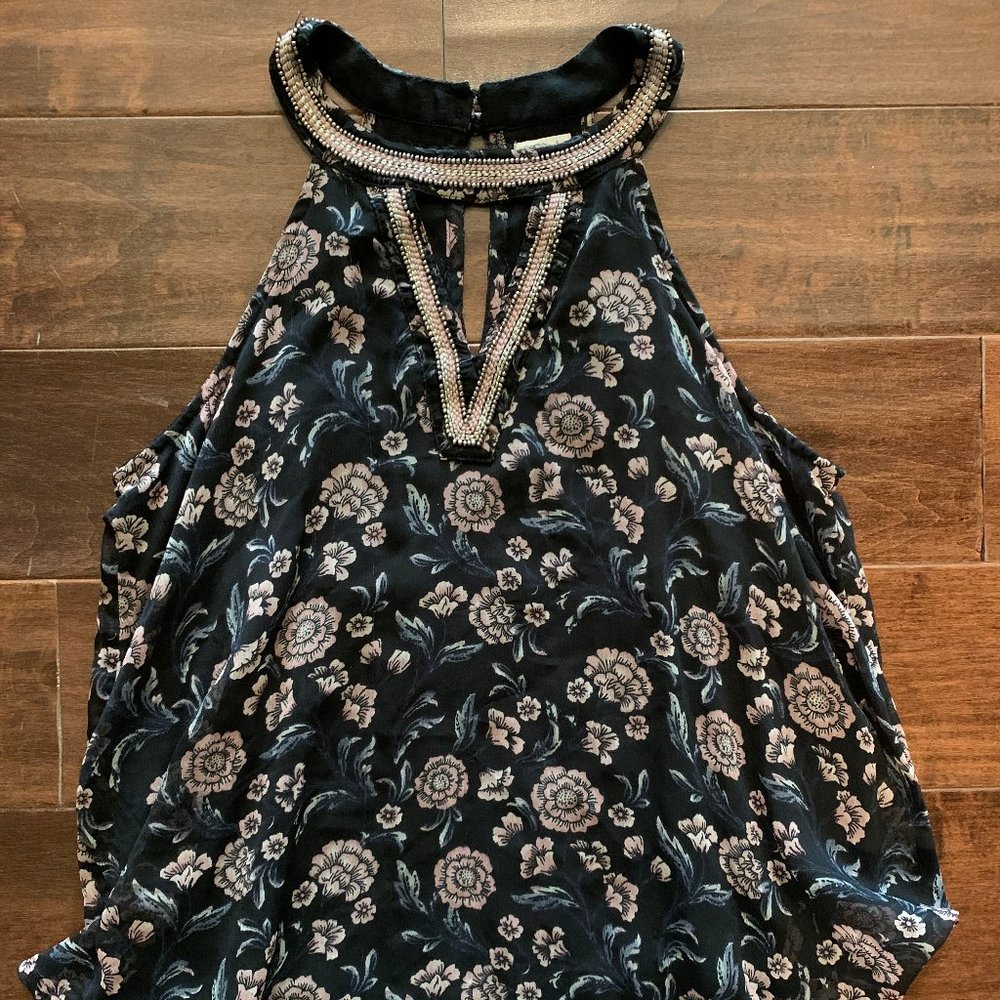 Hollister Women's Beaded Halter Tank Top with Keyhole Design Size Small